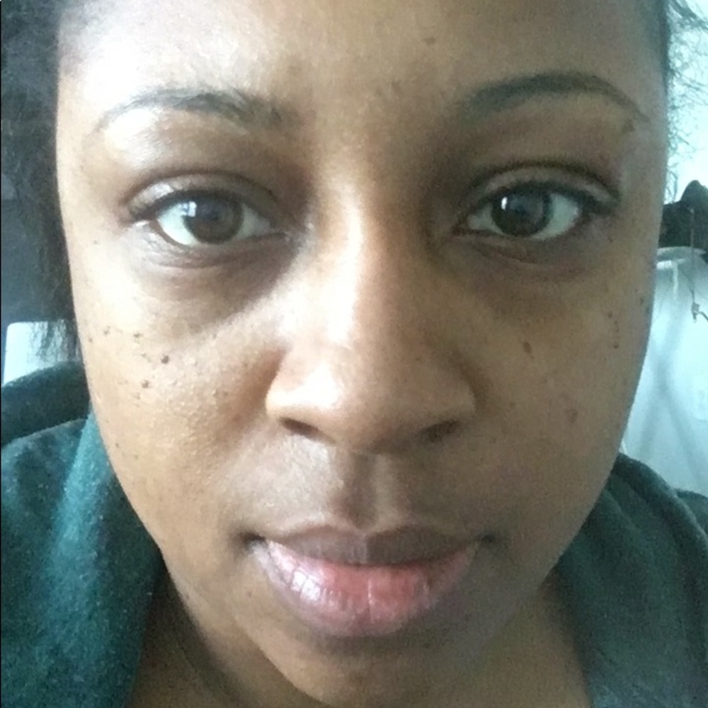 Meet your Posher, Chemise